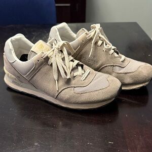 New Balance 574 size 10.5